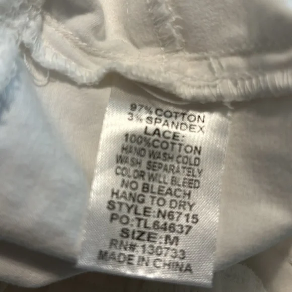 Umgee white cotton flair leg pull on pants - Picture 7 of 8